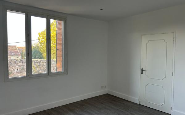 Appartement à louer    3 pièces •  Plan-d'Orgon