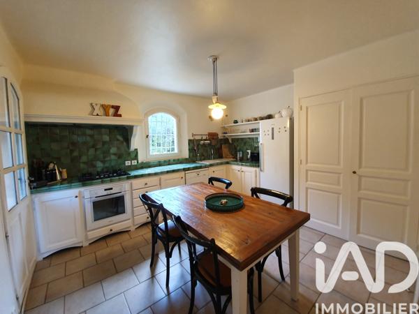 Location maison 5 pièces 140 m² Châteauneuf-le-Rouge