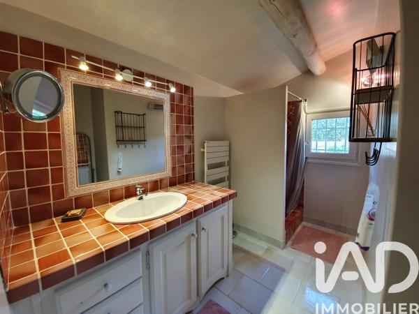 Location maison 5 pièces 140 m² Châteauneuf-le-Rouge