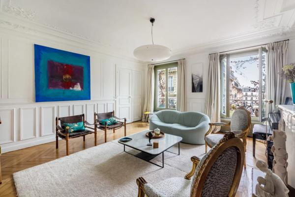 Appartement Paris 9e - PLACE TURGOT