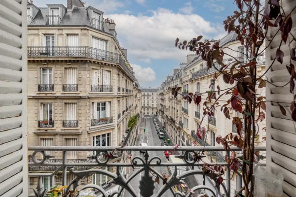 Appartement Paris 9e - PLACE TURGOT