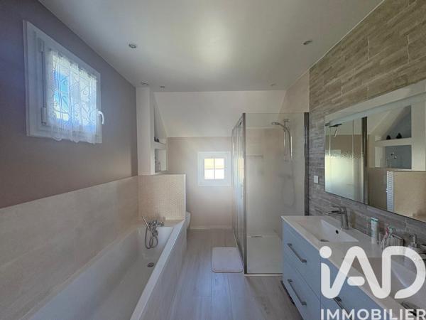 Maison à vendre 7 pièces 169,32 m² Marolles-en-Brie