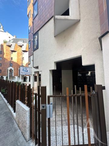 Appartement Grenoble 1 pièce(s) 27.7 m2