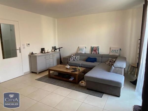 Appartement à louer 4 pièces 75.92m²