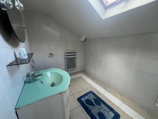 Maison de ville habitable en plain-pied - Aiguillon