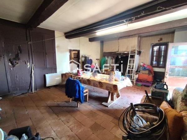 FERME A RESTAURER EN CAMPAGNE AVEC 2,5 hectares