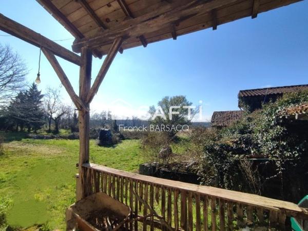 FERME A RESTAURER EN CAMPAGNE AVEC 2,5 hectares