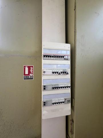 Location                                                      Local commercial
                        
                     3 pièces                      261 m2                     à Nevers