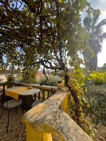 La Colle-sur-Loup (06480) MAISON AVEC TERRAIN ET STATIONNEMENTS PROCHE VILLAGE