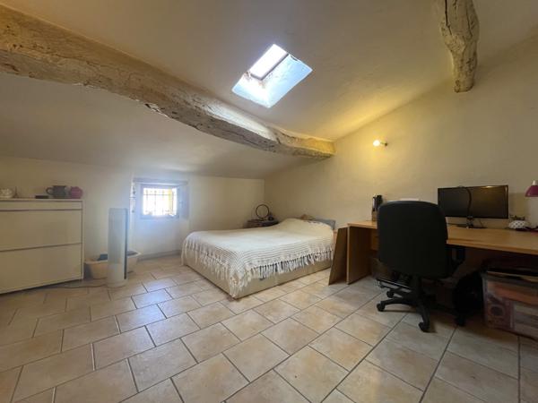 La Colle-sur-Loup (06480) MAISON AVEC TERRAIN ET STATIONNEMENTS PROCHE VILLAGE