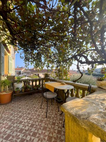 La Colle-sur-Loup (06480) MAISON AVEC TERRAIN ET STATIONNEMENTS PROCHE VILLAGE
