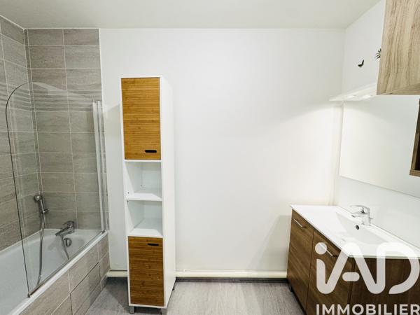 Location appartement 3 pièces 61 m² Massy