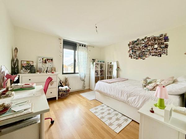 Maison Houilles 8 pièce(s) 138 m2 750 000 € ** - Référence 7604