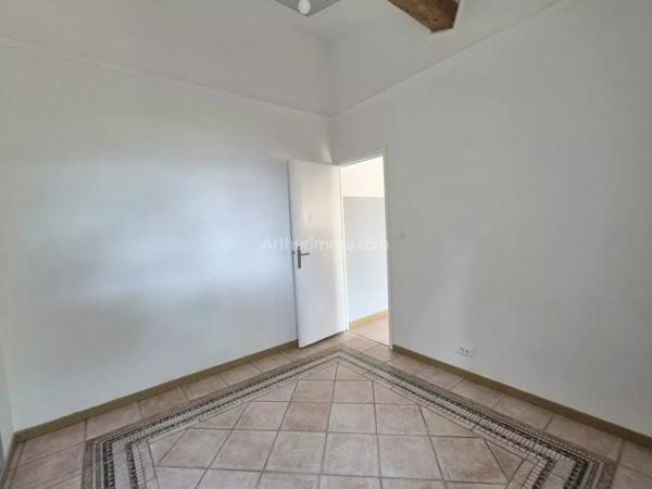 Vente                                                      Bastide
                        
                     3 pièces                      23 m2                     à Draguignan