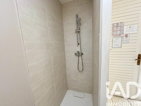 Murs commerciaux  à vendre 715 m² Charols