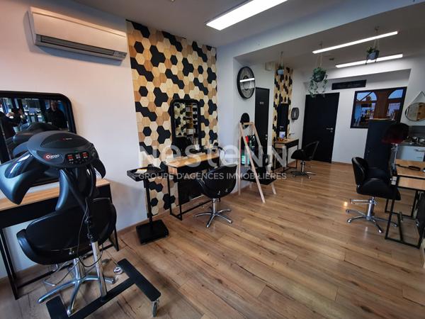 SALON DE COIFFURE FEMININ MASCULIN ENFANT