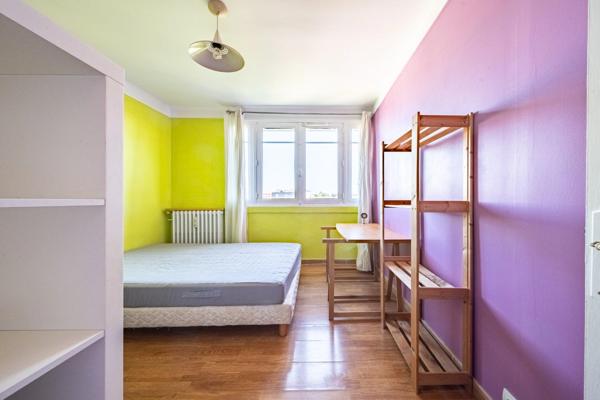 Appartement à vendre 5 pièces DIJON (21) de 95 m² avec grand balcon, cave et garage