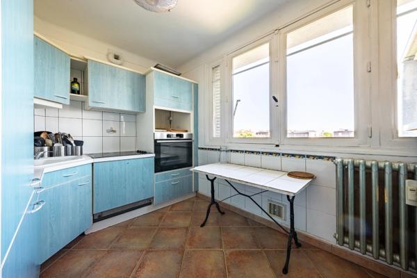 Appartement à vendre 5 pièces DIJON (21) de 95 m² avec grand balcon, cave et garage