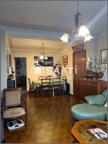 APPARTEMENT VIAGER 1 TETE AVIGNON INTRA MUROS