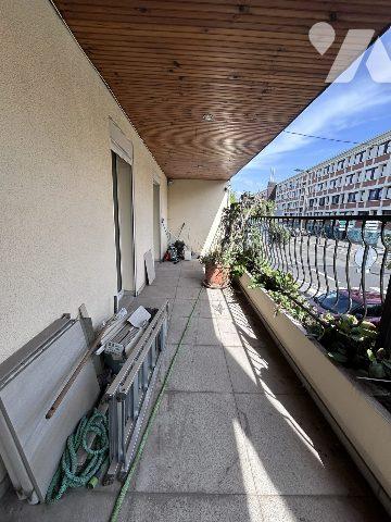 immeuble de bureau sur axe avec belle visibilité