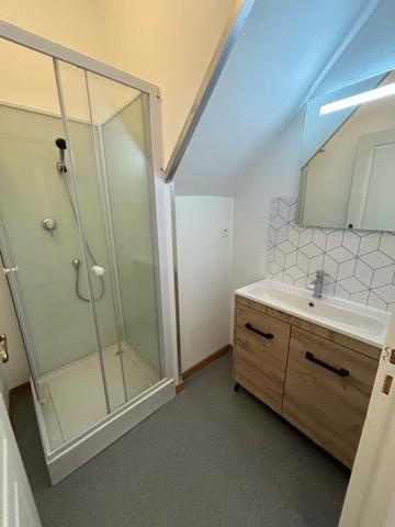 A louer lumineux T3 de 73m2