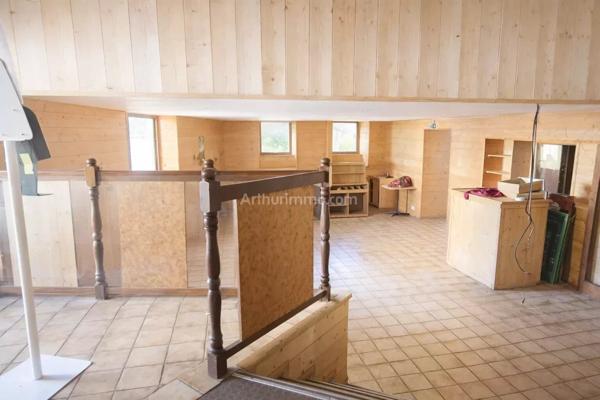 Vente Local commercial 9 pièces 355 m2 à Cauterets