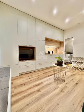 MONTREUIL SUD - CROIX DE CHAVAUX - STUDIO ENTIEREMENT RENOVE €149 000 ** - Référence 6706-NG