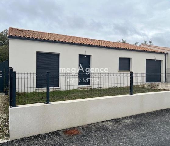 Maison à SEMUSSAC, 17120 - 4 pièces 122m²