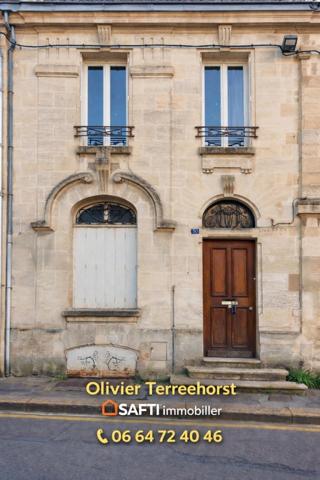 Maison en pierre de caractère, au cœur de la ville