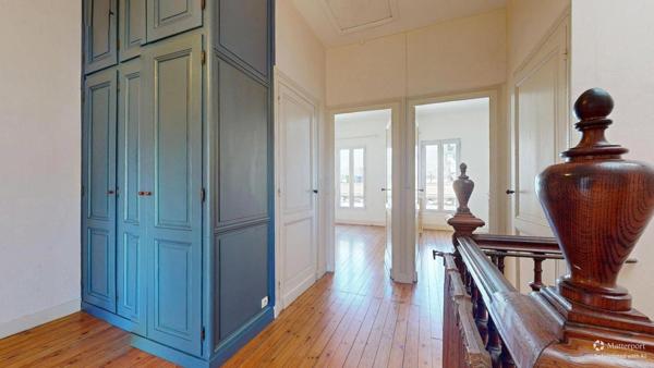 Maison en pierre de caractère, au cœur de la ville