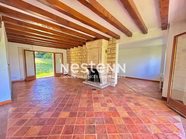 VAUHALLAN - Maison familiale à louer - 164 m² - 5 chambres - Terrain 1 505 m² - Vue dégagée sur les champs - Sous-sol total - Proche Plateau de Saclay