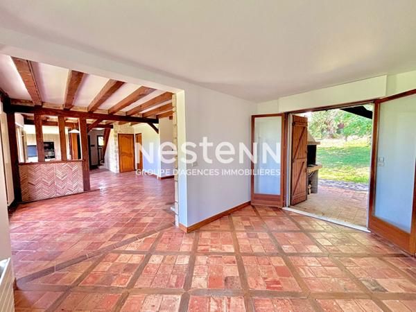 VAUHALLAN - Maison familiale à louer - 164 m² - 5 chambres - Terrain 1 505 m² - Vue dégagée sur les champs - Sous-sol total - Proche Plateau de Saclay