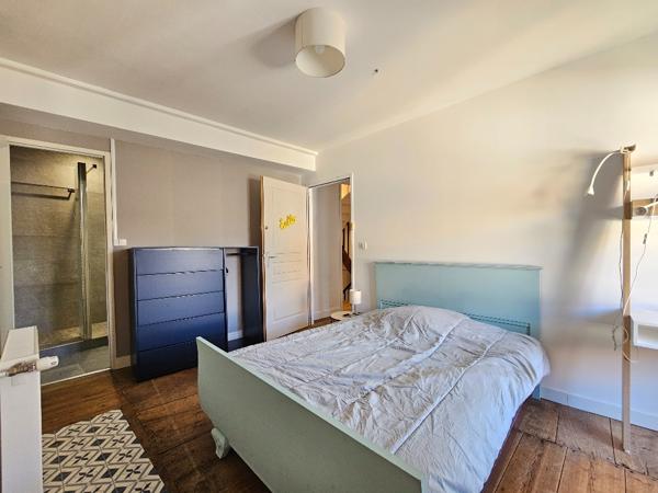 Maison de ville à vendre La Couronne 4 chambres, garage et jardin