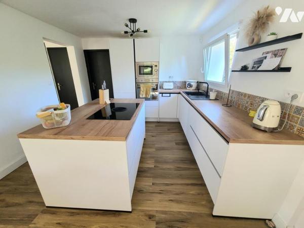 Pierrelatte - Maison sur 2 Niveaux.