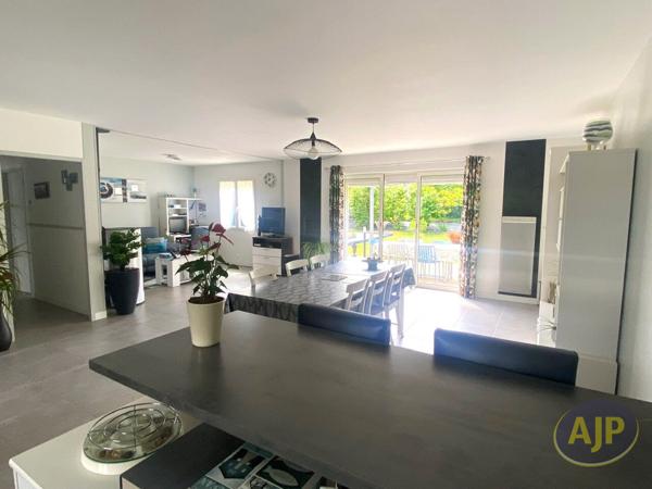 Vente maison Tuffalun : 252 000 € - AJP Immobilier Angers