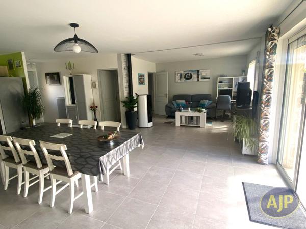 Vente maison Tuffalun : 252 000 € - AJP Immobilier Angers