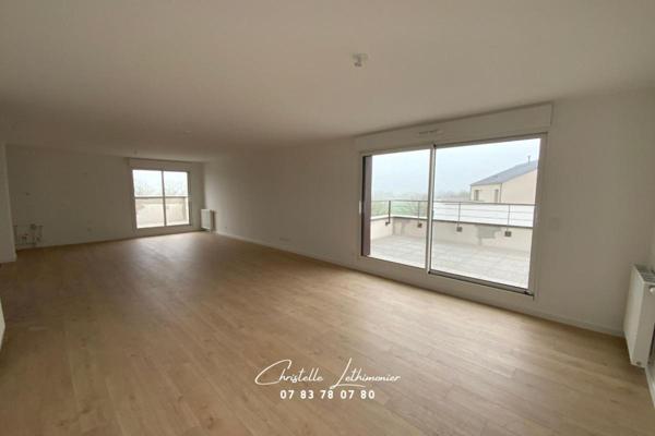 Vern sur Seiche - Dernier étage - 4 pièces - 115,25m2 - 3 Terrasses + 2 Parkings + Cellier