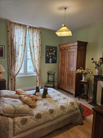 Maison à vendre à La Chartre-sur-le-Loir dans la Sarthe (72340), ref : 129925