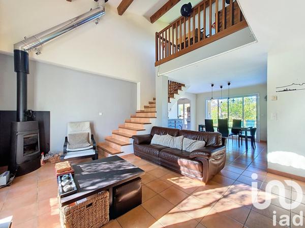 Maison traditionnelle 7 pièces de 170 m² à Fonsorbes (31470)