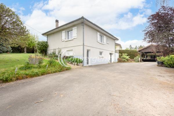 Maison
                                                                                                                                                                                                                                                                                                                        6 pièce(s)                                                                                                                                                                                                          4 chambre(s)                                                                                                                                                                                                          117  m²