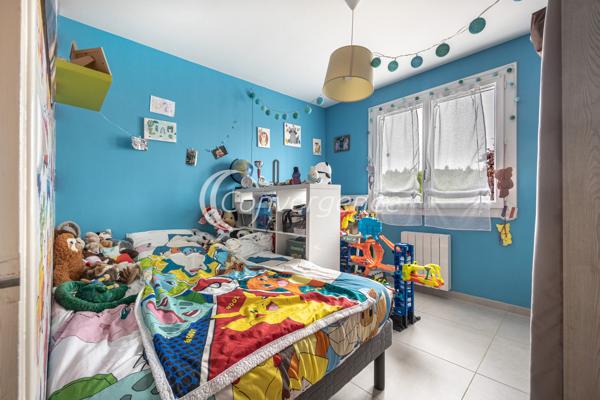 Maison
                                                                                                                                                                                                                                                                                                                        6 pièce(s)                                                                                                                                                                                                          4 chambre(s)                                                                                                                                                                                                          117  m²