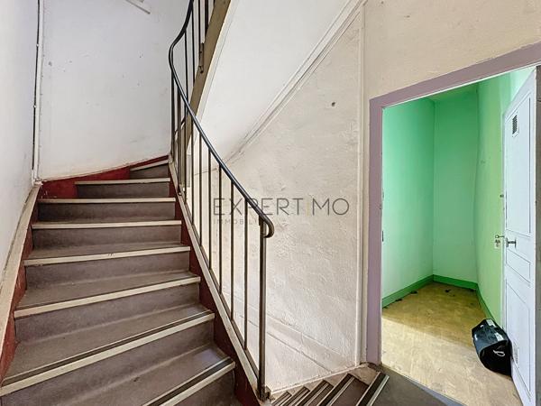 Tournus (71700) Opportunité Investisseur : Immeuble de Rapport à Rénover au Coeur de Tournus