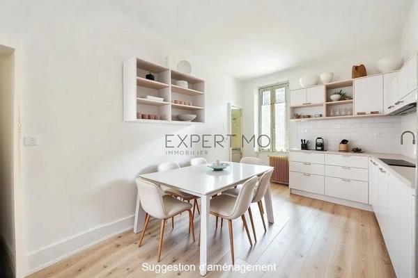 Tournus (71700) Opportunité Investisseur : Immeuble de Rapport à Rénover au Coeur de Tournus