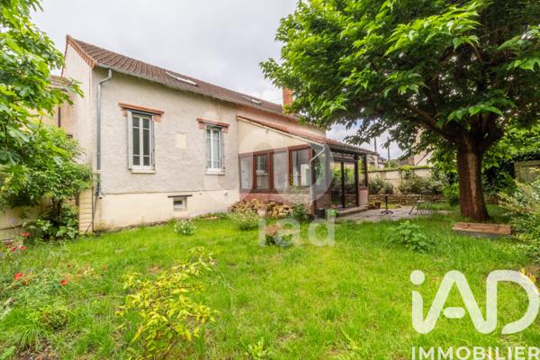 Maison à vendre 6 pièces 143 m² Montargis