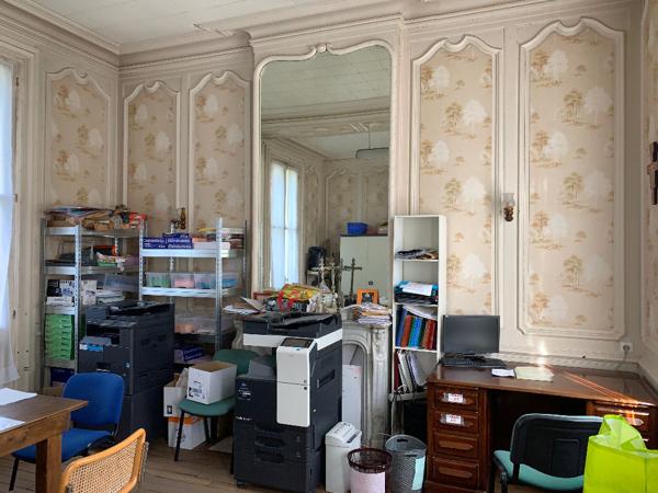 NOAILLES, Propriété, 11 Pièces, séjour, cuisine, chambres, dépendances, terrain de 2770 m2