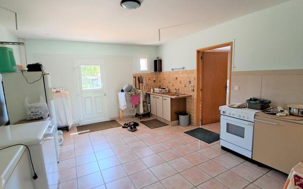 Maison à vendre    4 pièces •  Creysse