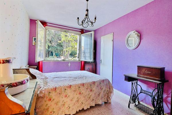 FOURRAGERE - 13012 - Appartement T5 - Balcon - Jardin - parking et cave