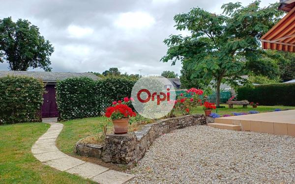 Maison à vendre    4 pièces •  Questembert