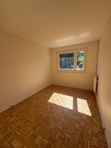 Appartement L Hay Les Roses 3 pièces 58.30 m2