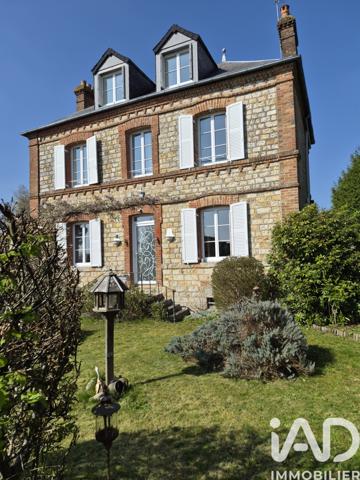 Maison à vendre 7 pièces 140 m² Bagnoles de l'Orne Normandie
